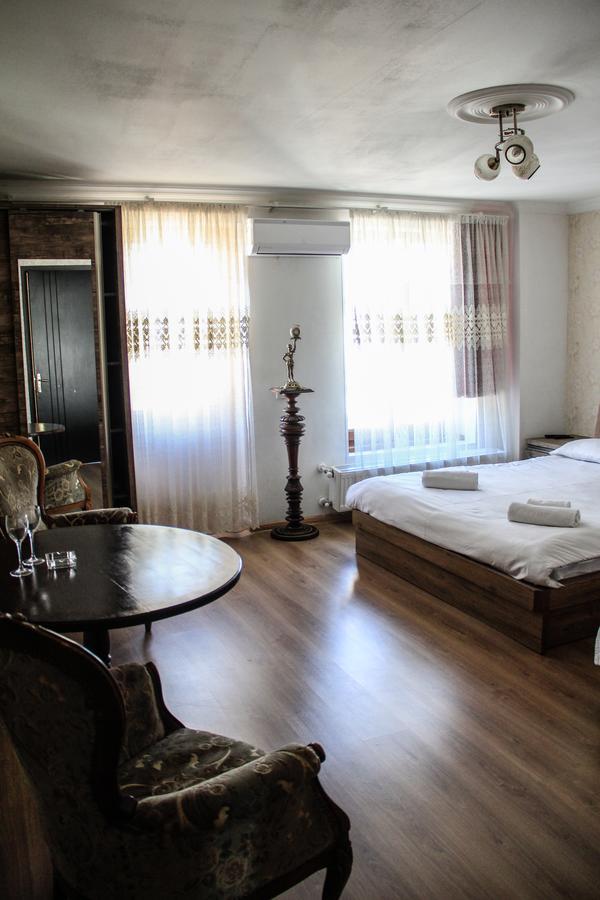 Hotel Konka Tbilisi ภายนอก รูปภาพ